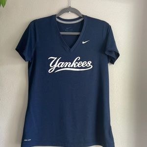 NIKE NY Yankees T-Shirt